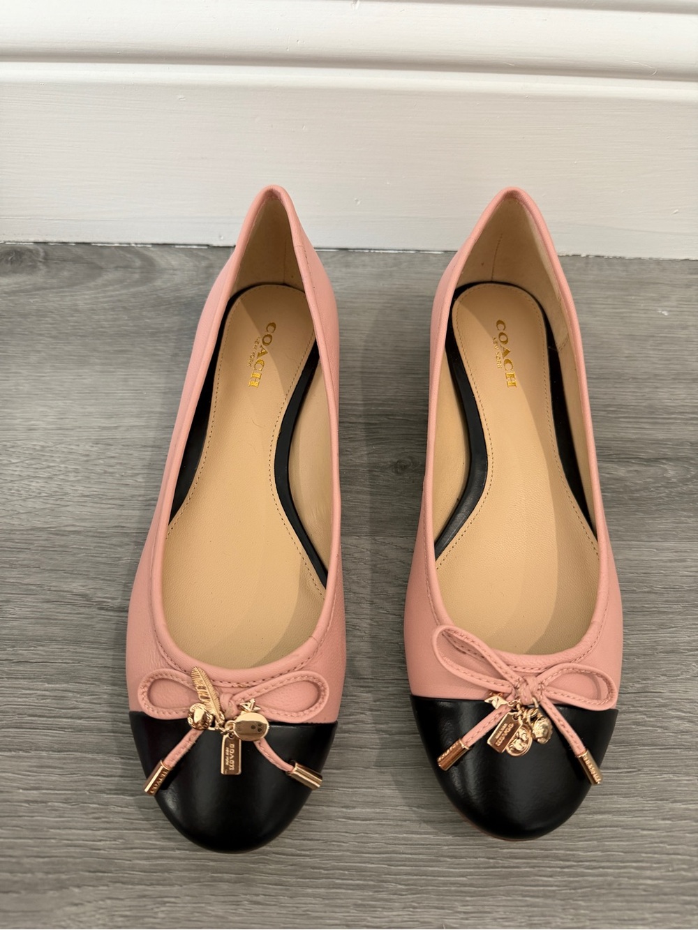 Coach Two-Tone Pink and Black Leather Bow Ballet Flats